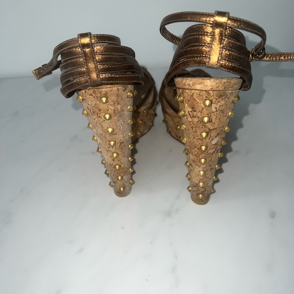 Gucci platform studded wedges - Picture 4 of 6